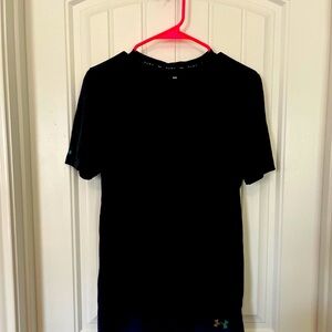 Under Armour Men's Black T-Shirt